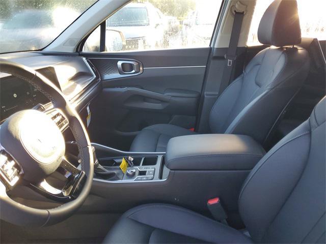 new 2025 Kia Sorento car, priced at $32,094