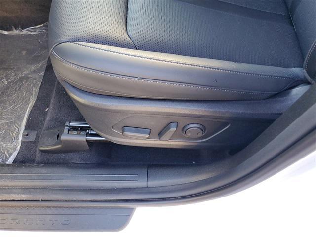 new 2025 Kia Sorento car, priced at $32,094