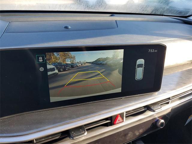 new 2025 Kia Sorento car, priced at $32,094