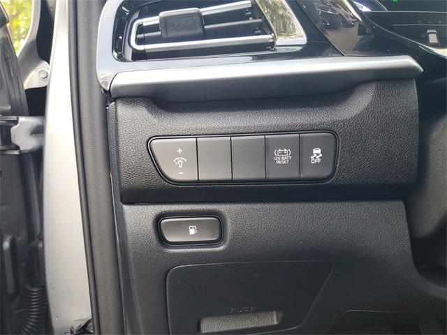 used 2022 Kia Niro car, priced at $17,980