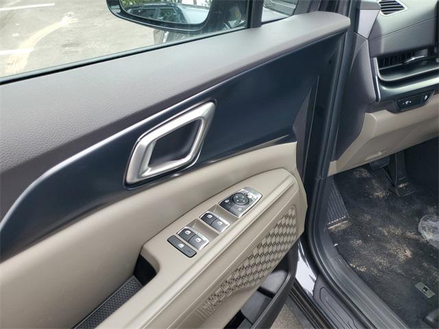 new 2026 Kia Carnival car, priced at $38,000