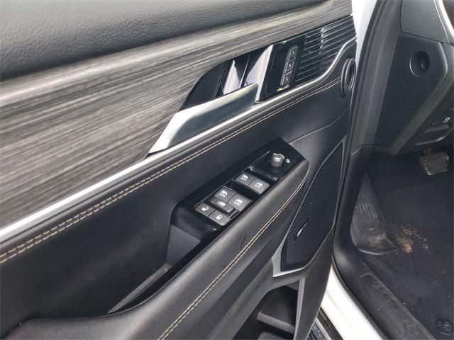 used 2024 Jeep Wagoneer car, priced at $38,900