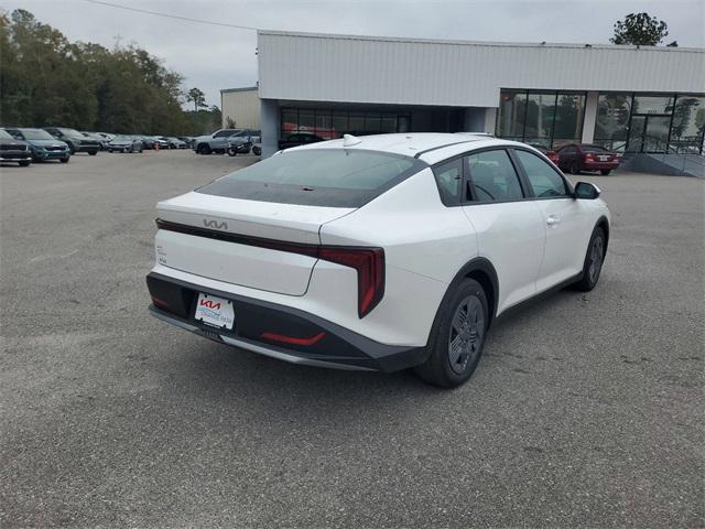 new 2025 Kia K4 car, priced at $20,883