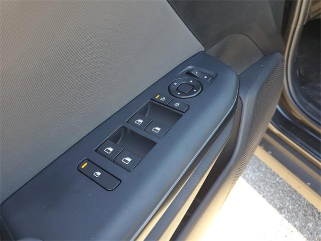 new 2025 Kia K4 car, priced at $20,883