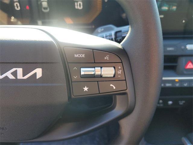 new 2025 Kia K4 car, priced at $20,883