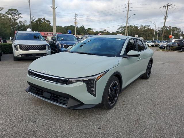 new 2025 Kia K4 car, priced at $22,049