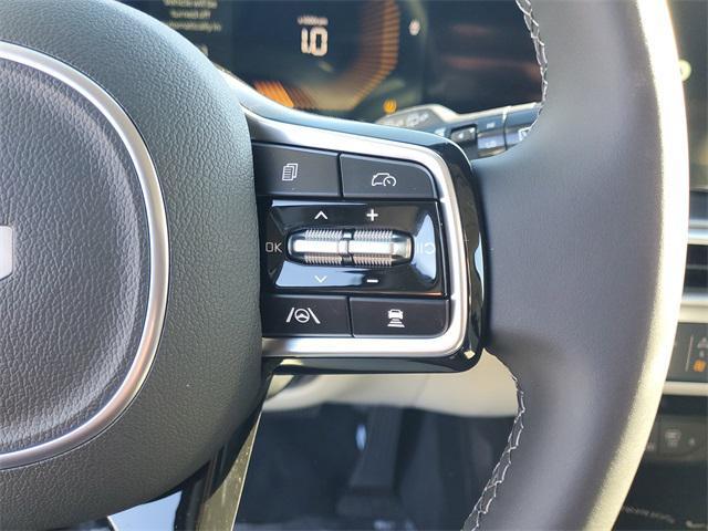 new 2025 Kia Sorento car, priced at $33,534