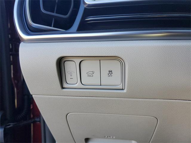 new 2025 Kia Sorento car, priced at $33,534