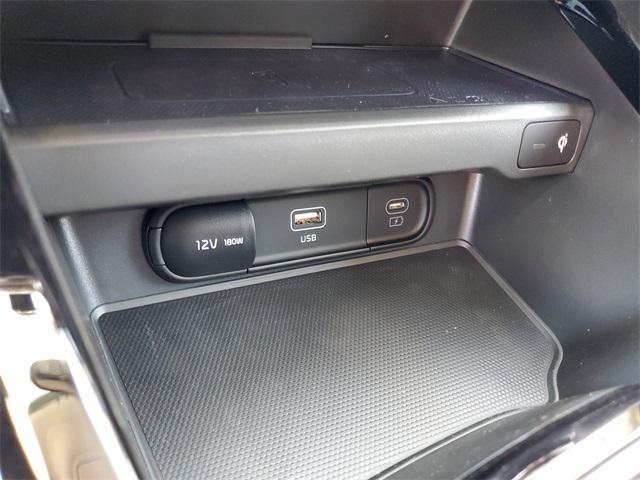 new 2025 Kia Soul car, priced at $22,894