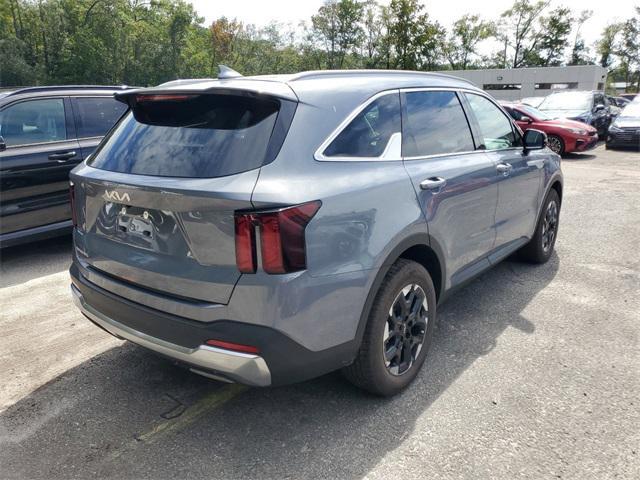 new 2025 Kia Sorento car, priced at $31,661