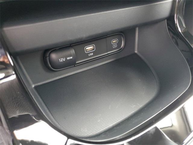 new 2025 Kia Seltos car, priced at $22,759