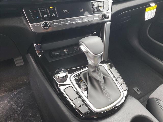 new 2025 Kia Seltos car, priced at $22,759