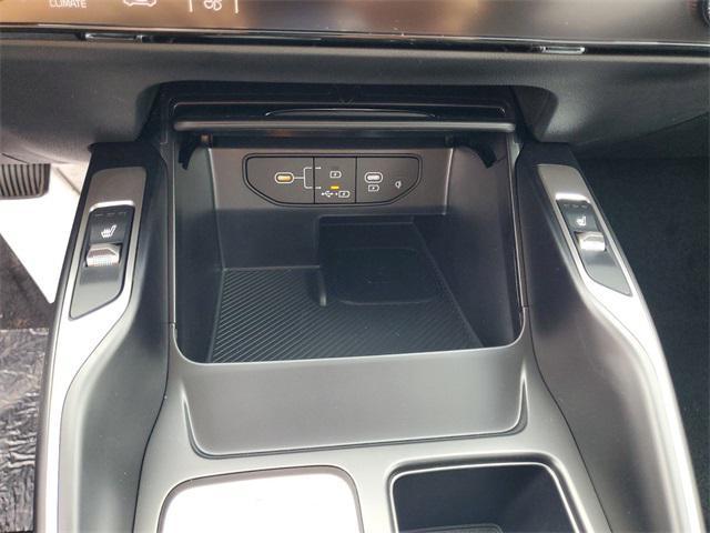 new 2025 Kia Sorento Hybrid car, priced at $36,455