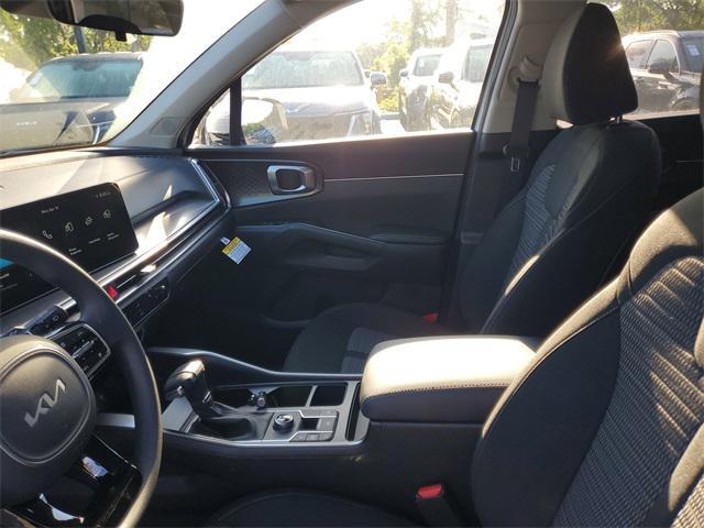 new 2025 Kia Sorento car, priced at $29,268