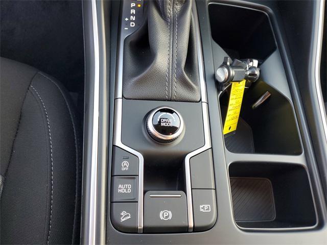 new 2025 Kia Sorento car, priced at $29,268