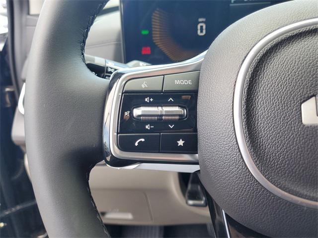 new 2025 Kia Carnival Hybrid car, priced at $39,830