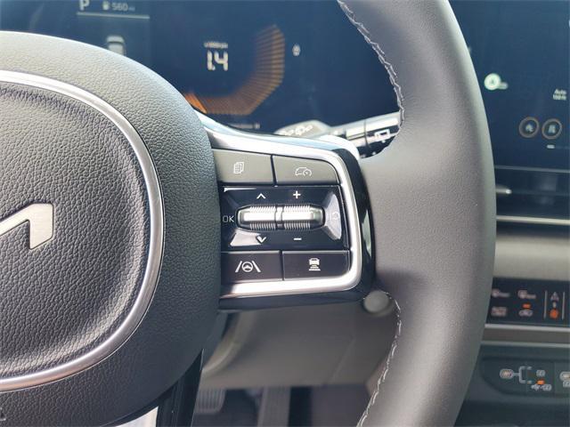 new 2025 Kia Carnival Hybrid car, priced at $39,830