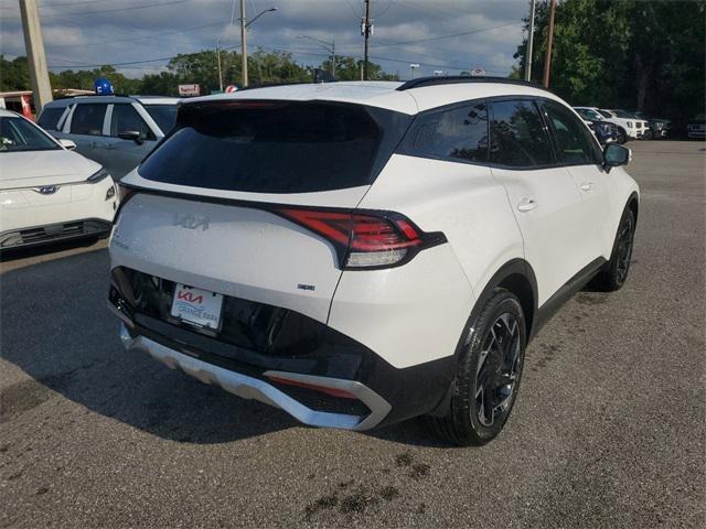 new 2025 Kia Sportage car, priced at $32,140