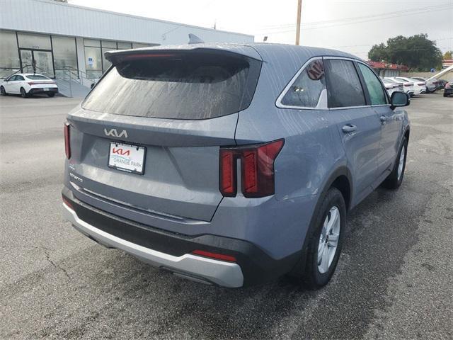 new 2025 Kia Sorento car, priced at $29,344