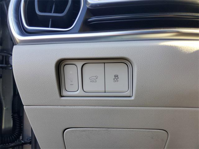 new 2025 Kia Sorento Hybrid car, priced at $35,525