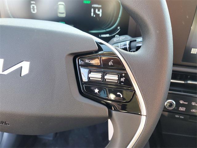 new 2025 Kia Niro car, priced at $26,057