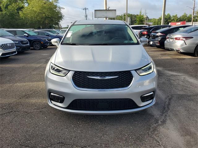 used 2022 Chrysler Pacifica Hybrid car, priced at $24,980