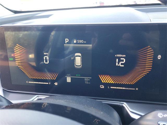 new 2025 Kia Sorento Hybrid car, priced at $37,220