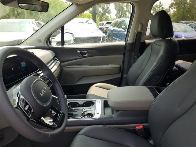 new 2025 Kia Carnival car, priced at $38,988
