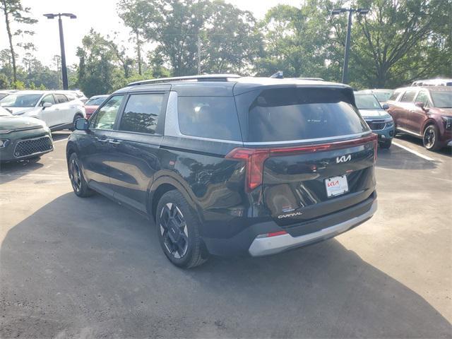 new 2025 Kia Carnival car, priced at $38,988