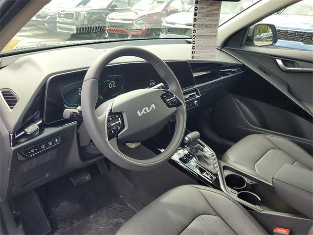 new 2025 Kia Niro car, priced at $30,854