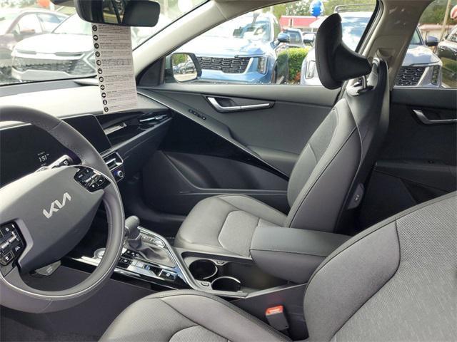 new 2025 Kia Niro car, priced at $30,854