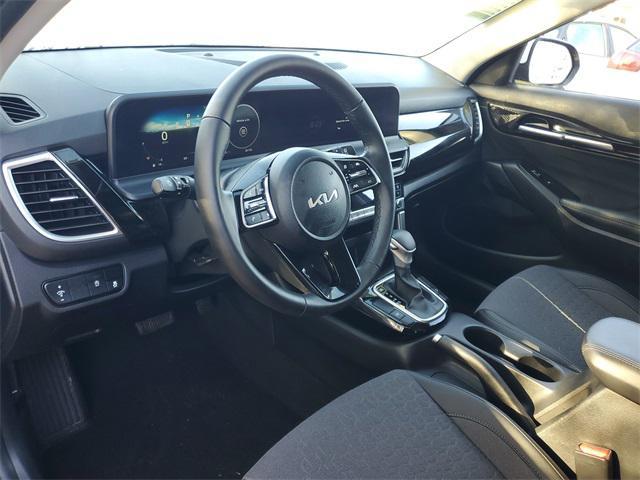 used 2024 Kia Seltos car, priced at $22,280