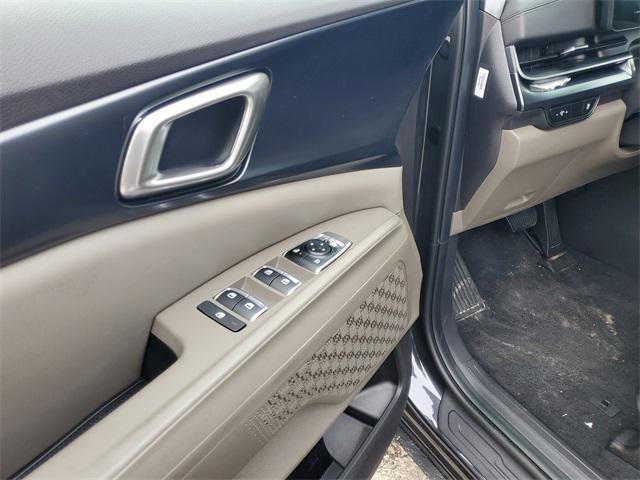 new 2026 Kia Carnival car, priced at $38,103