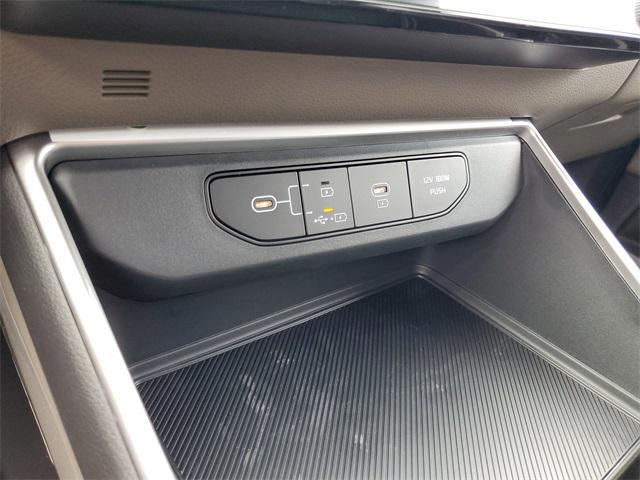 new 2026 Kia Carnival car, priced at $38,103