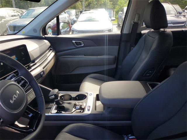 new 2026 Kia Carnival car, priced at $44,067