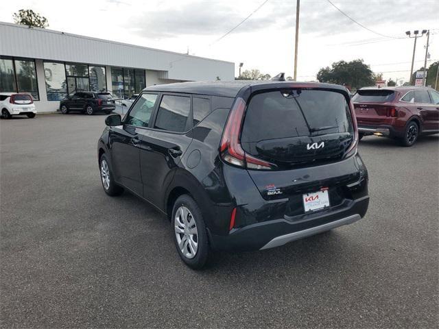 new 2025 Kia Soul car, priced at $19,466