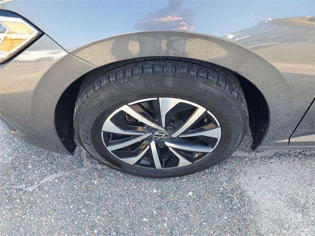 used 2024 Volkswagen Jetta car, priced at $16,480