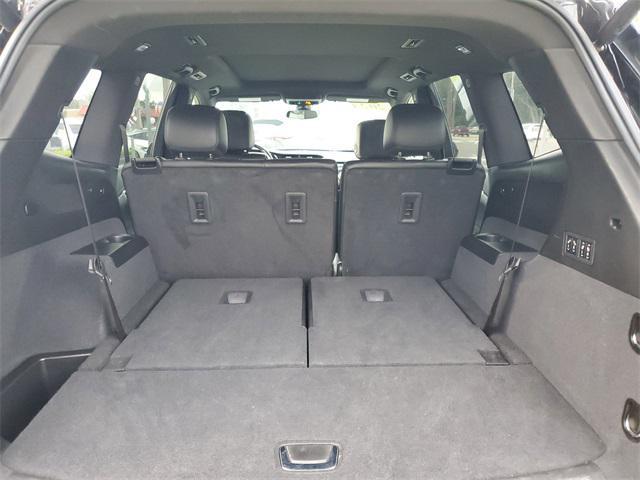 used 2023 Cadillac XT6 car, priced at $31,500