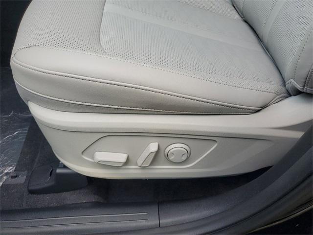 new 2025 Kia Sorento car, priced at $34,480