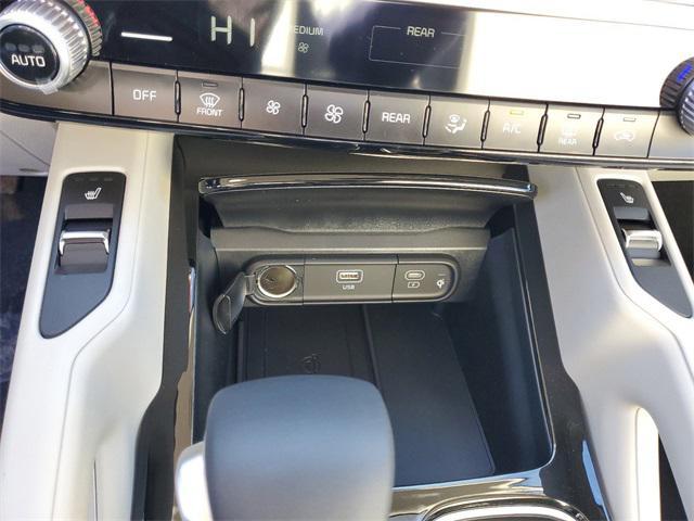 new 2025 Kia Telluride car, priced at $37,745
