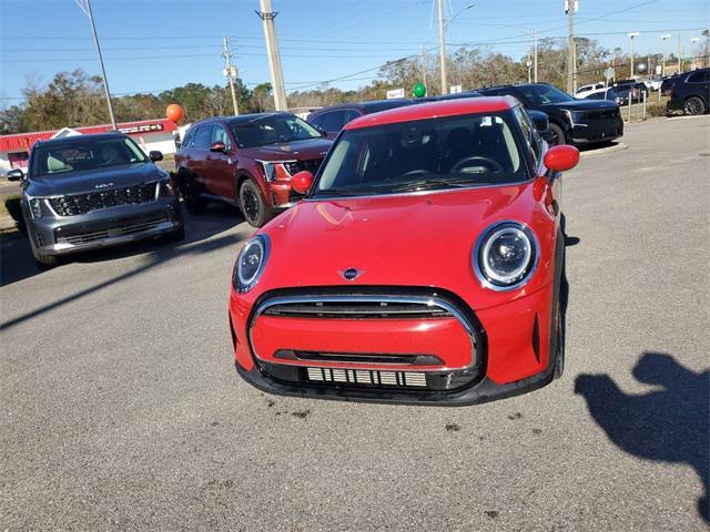 used 2022 MINI Hardtop car, priced at $21,880