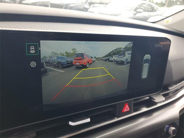 new 2025 Kia Carnival car, priced at $36,067