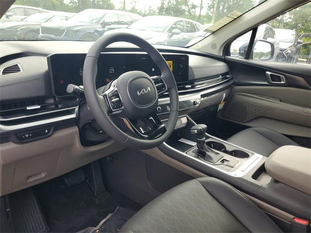 new 2025 Kia Carnival car, priced at $36,067