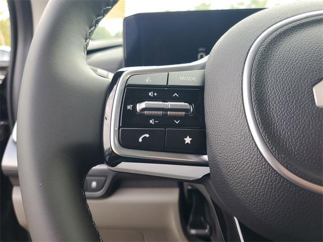 new 2025 Kia Carnival car, priced at $36,067