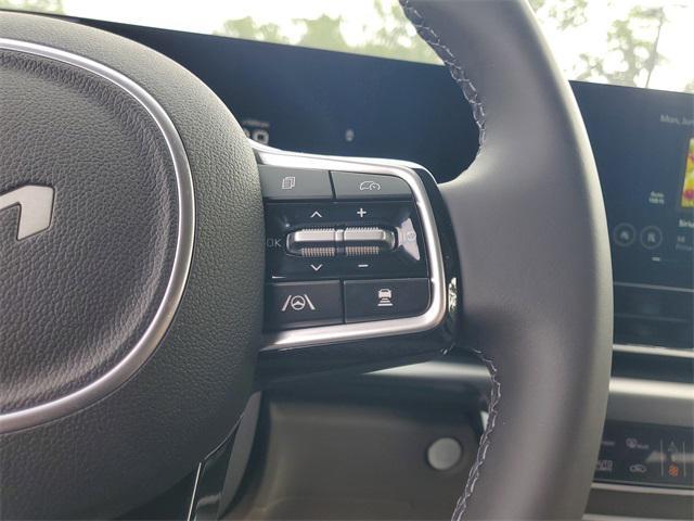 new 2025 Kia Carnival car, priced at $36,067