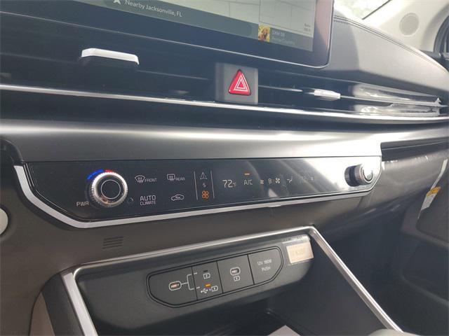 new 2025 Kia Carnival car, priced at $36,067