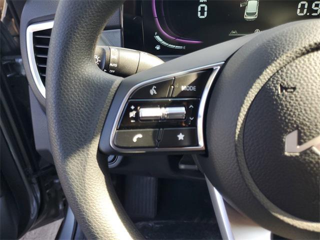 new 2025 Kia Seltos car, priced at $24,156
