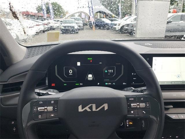 new 2024 Kia EV9 car, priced at $52,475