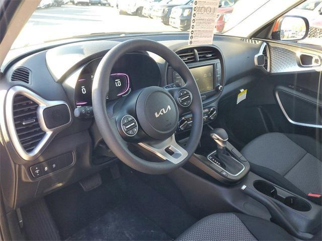 new 2025 Kia Soul car, priced at $19,192