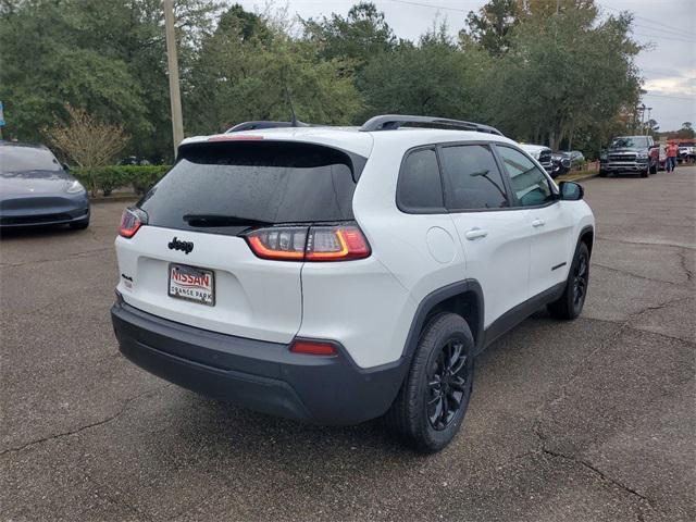 used 2023 Jeep Cherokee car, priced at $25,480